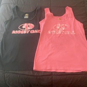 Size large mossy oak hot pink and black tank tops set of two